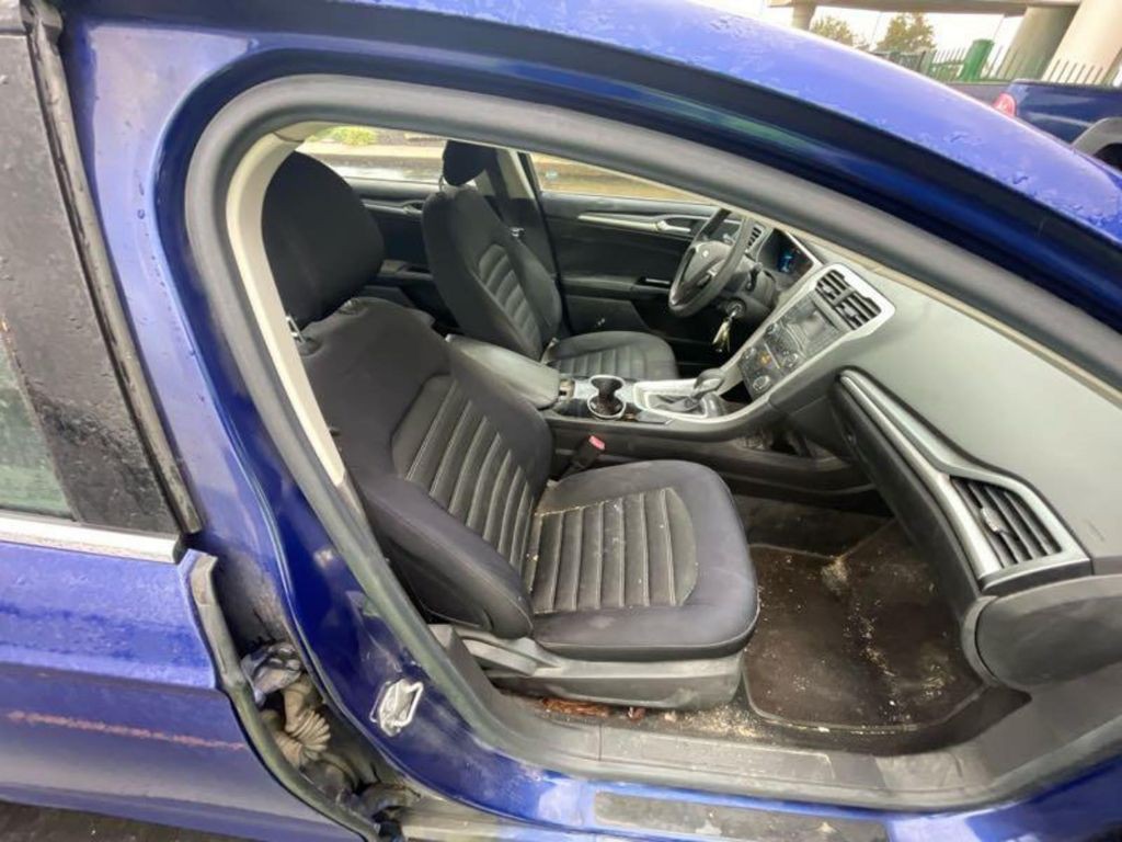 2014 Ford Fusion Image 10