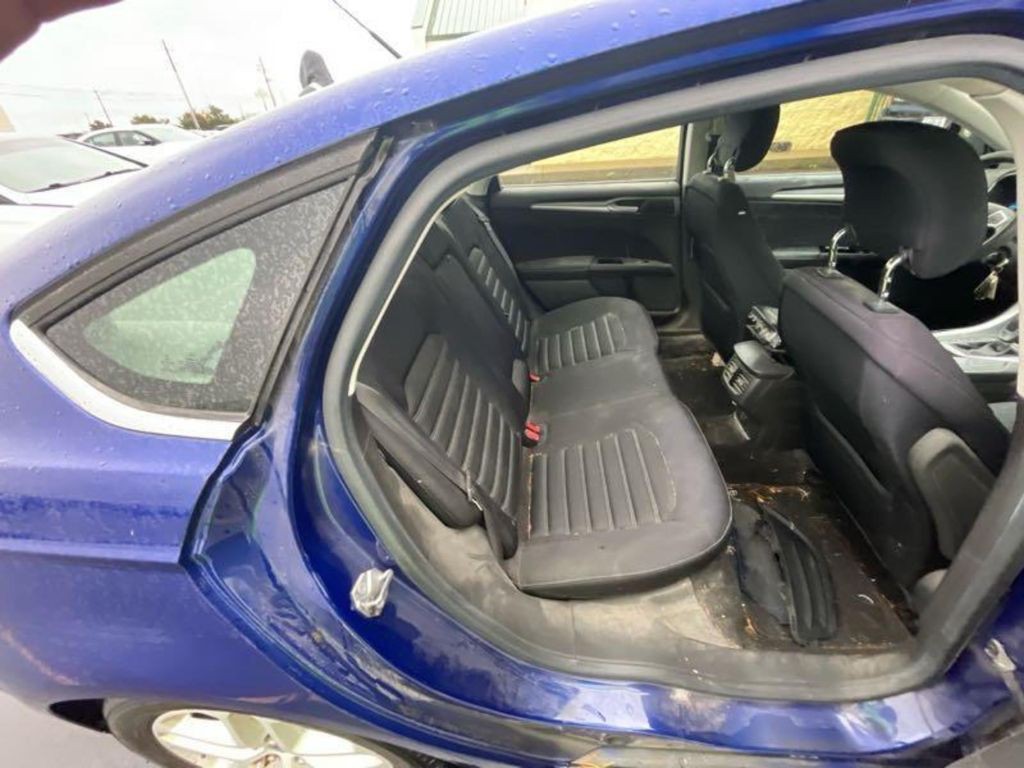 2014 Ford Fusion Image 12