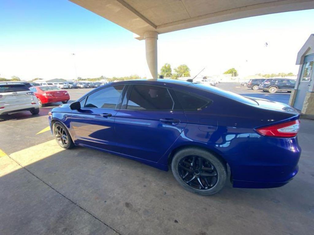 2014 Ford Fusion Image 1