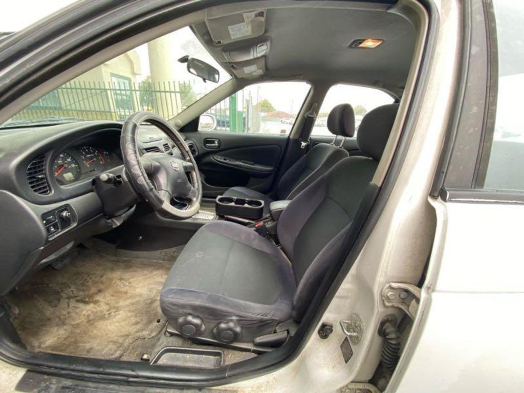 2006 Nissan Sentra Image 10