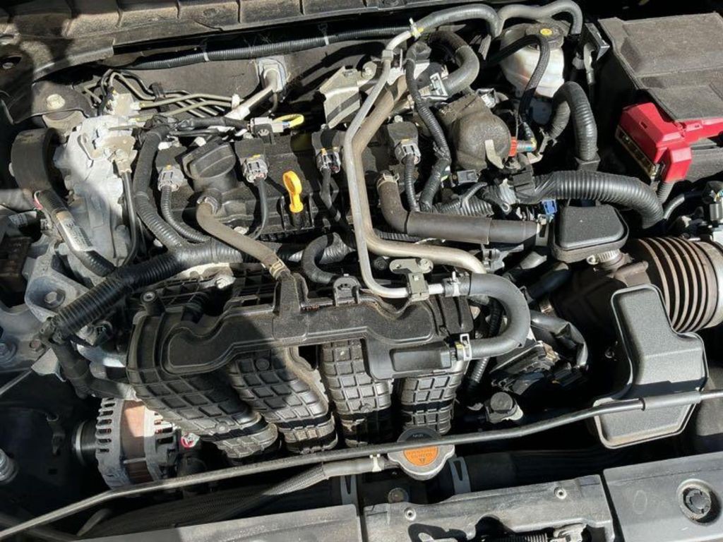 2021 Nissan Altima Image 15