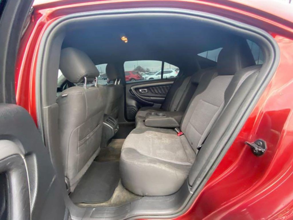 2014 Ford Taurus Image 7
