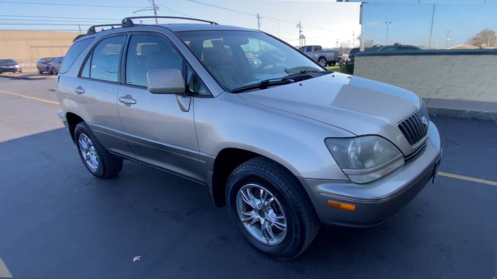 1999 Lexus RX Image 4