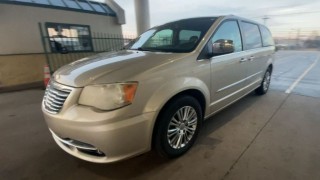 Image for 2013 Chrysler Town & Country Touring L ID: 7077632