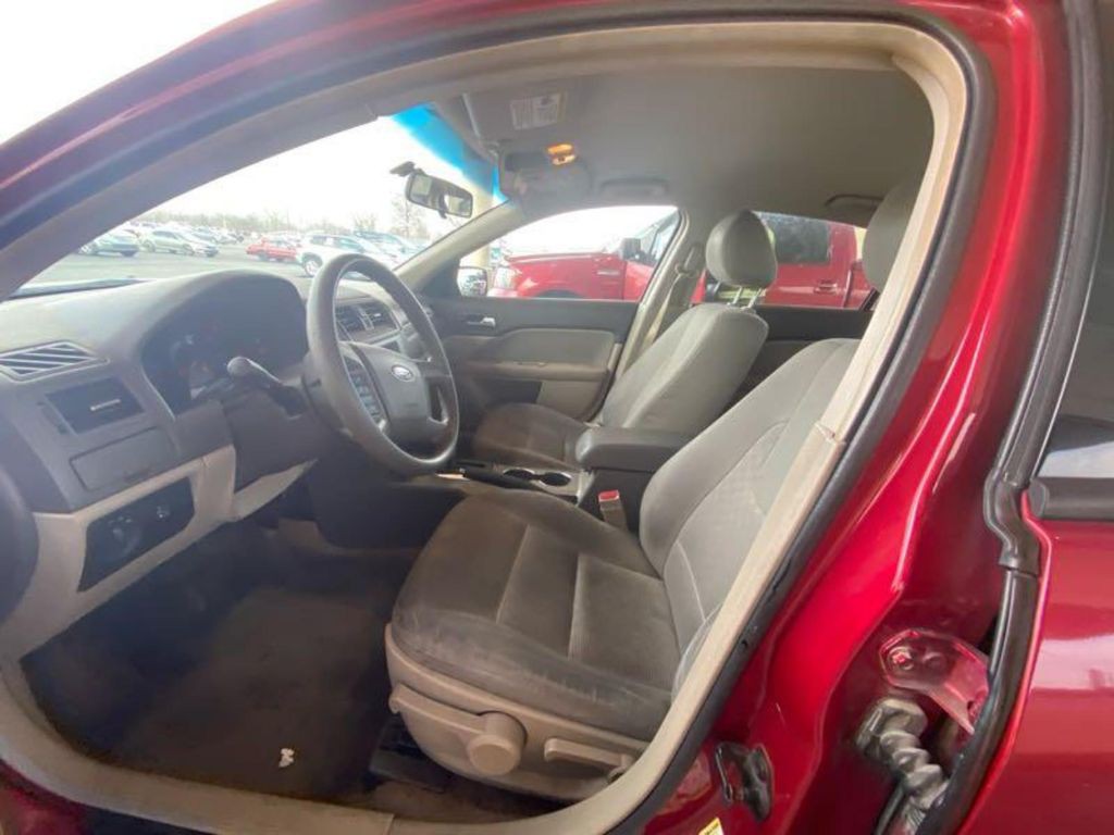 2012 Ford Fusion Image 9