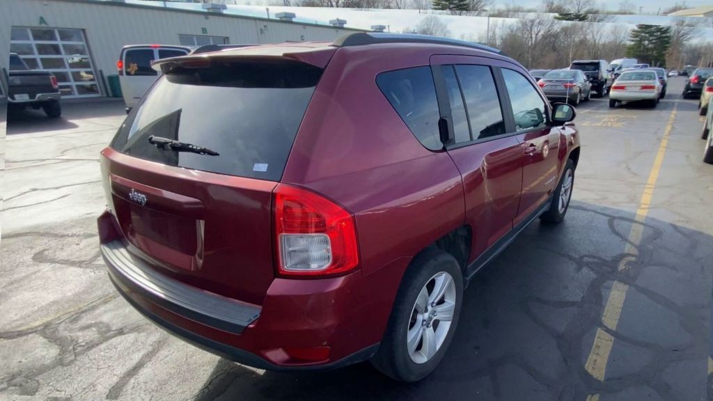 2013 Jeep Compass Image 4