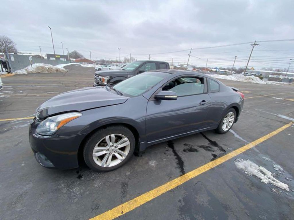 2010 Nissan Altima Image 5