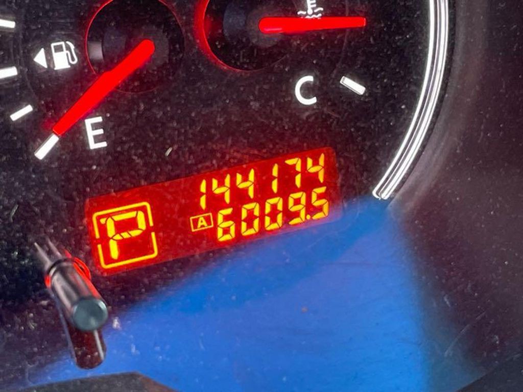 2010 Nissan Altima Image 11