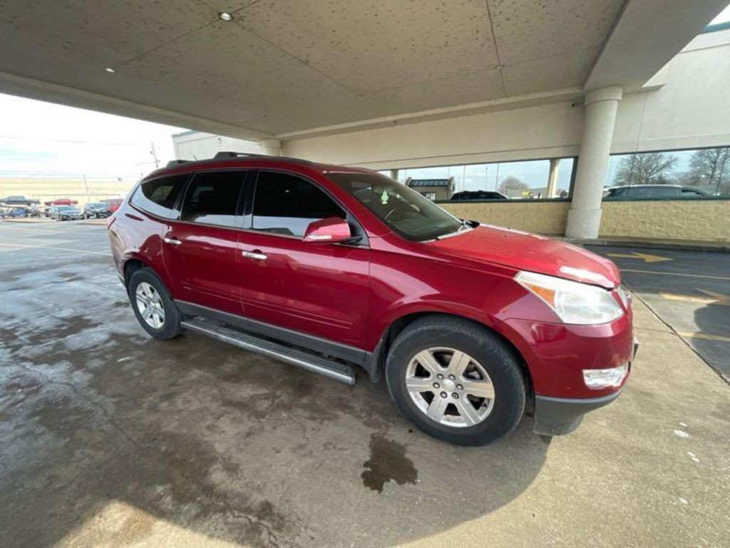 2011 Chevrolet Traverse Image 5