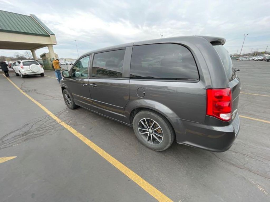 2015 Dodge Grand Caravan Image 6