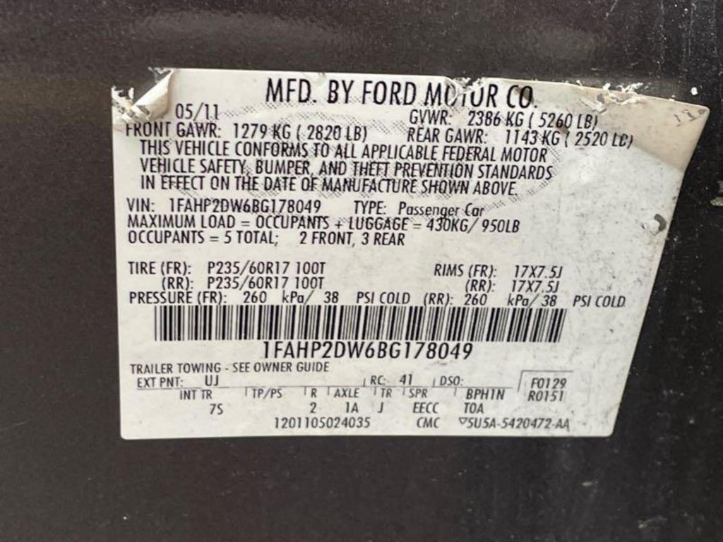 2011 Ford Taurus Image 12