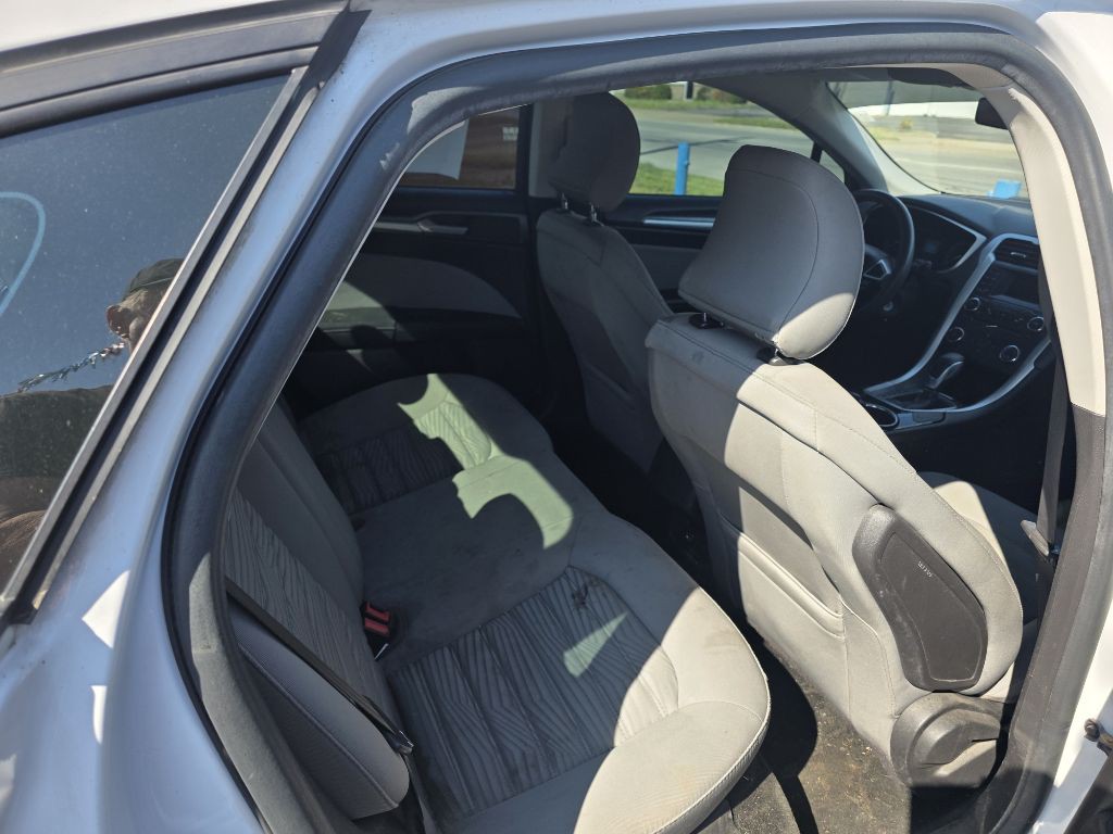 2016 Ford Fusion Image 7