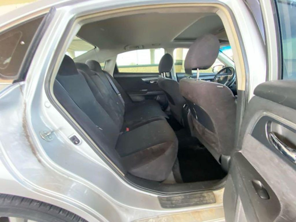 2013 Nissan Altima Image 7