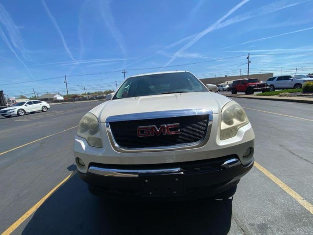 2009 GMC Acadia Image 5