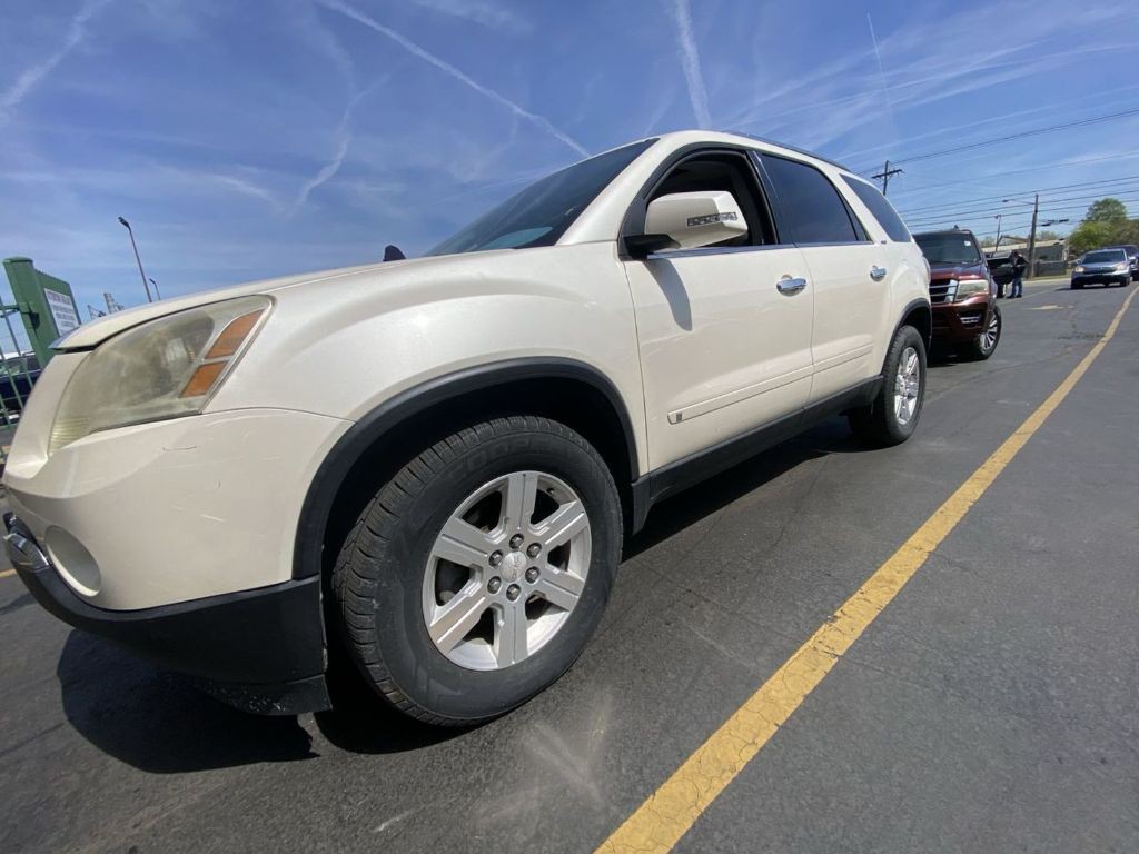 2009 GMC Acadia Image 7