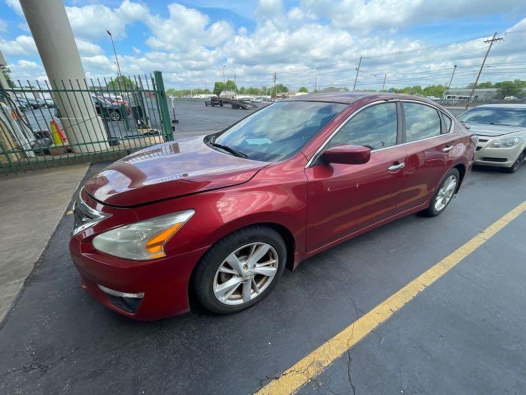 2015 Nissan Altima Image 8