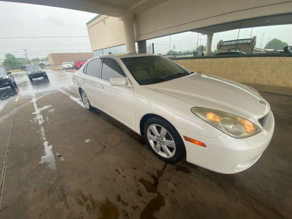 2005 Lexus ES Image 5