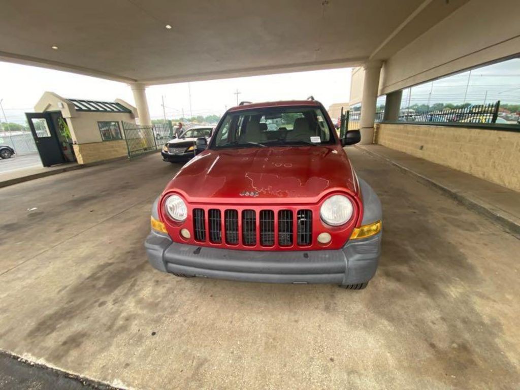 2007 Jeep Liberty Image 1