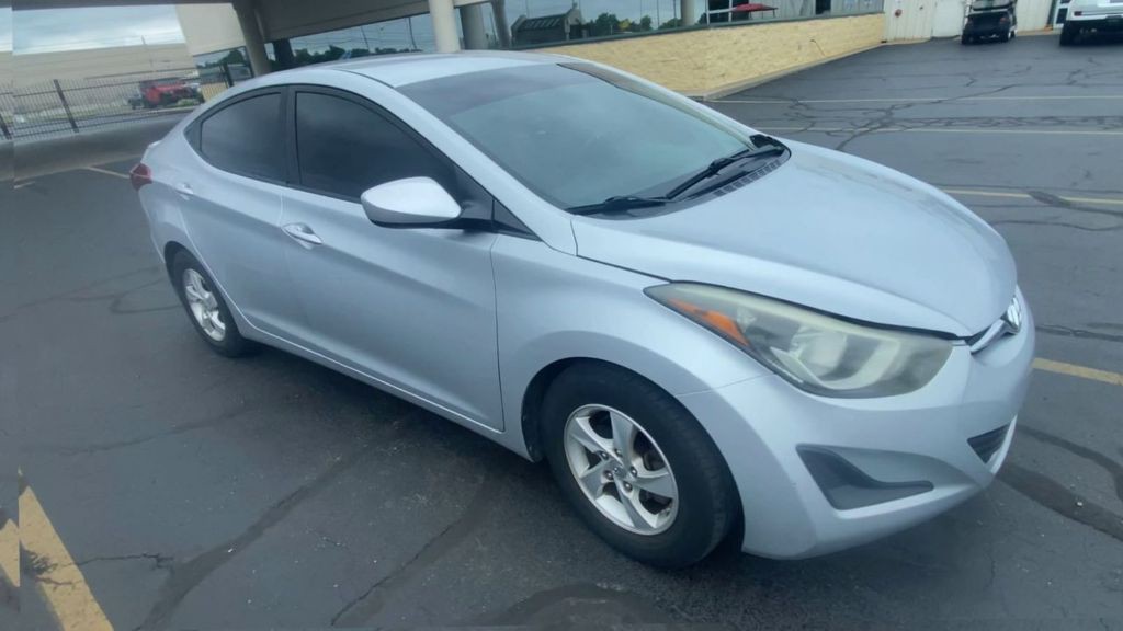 2014 Hyundai Elantra Image 4