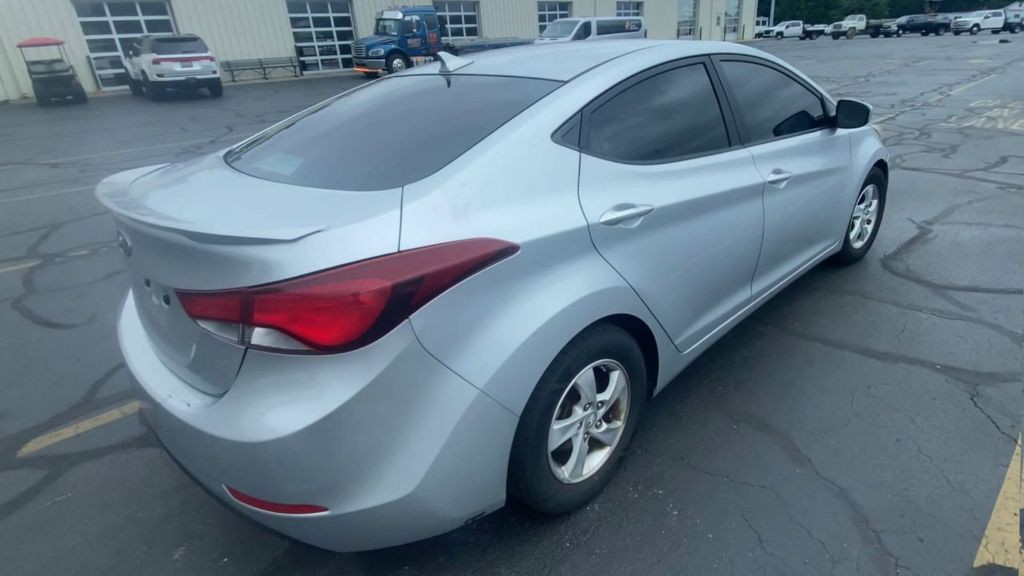 2014 Hyundai Elantra Image 8