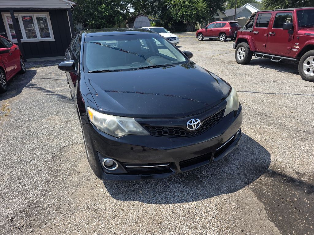 2014 Toyota Camry Image 5