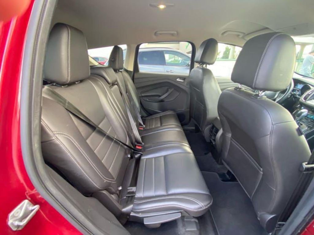 2016 Ford Escape Image 9