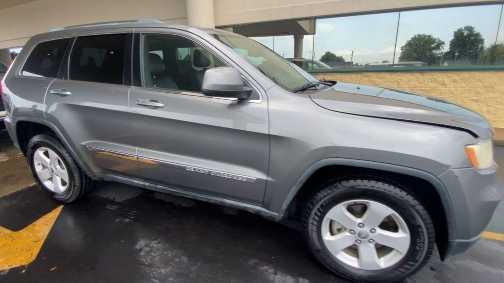 2012 Jeep Grand Cherokee Image 4