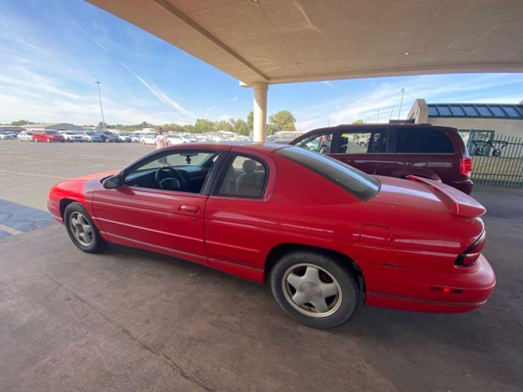 1997 Chevrolet Monte Carlo Image 3