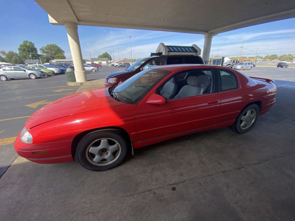 1997 Chevrolet Monte Carlo Image 6