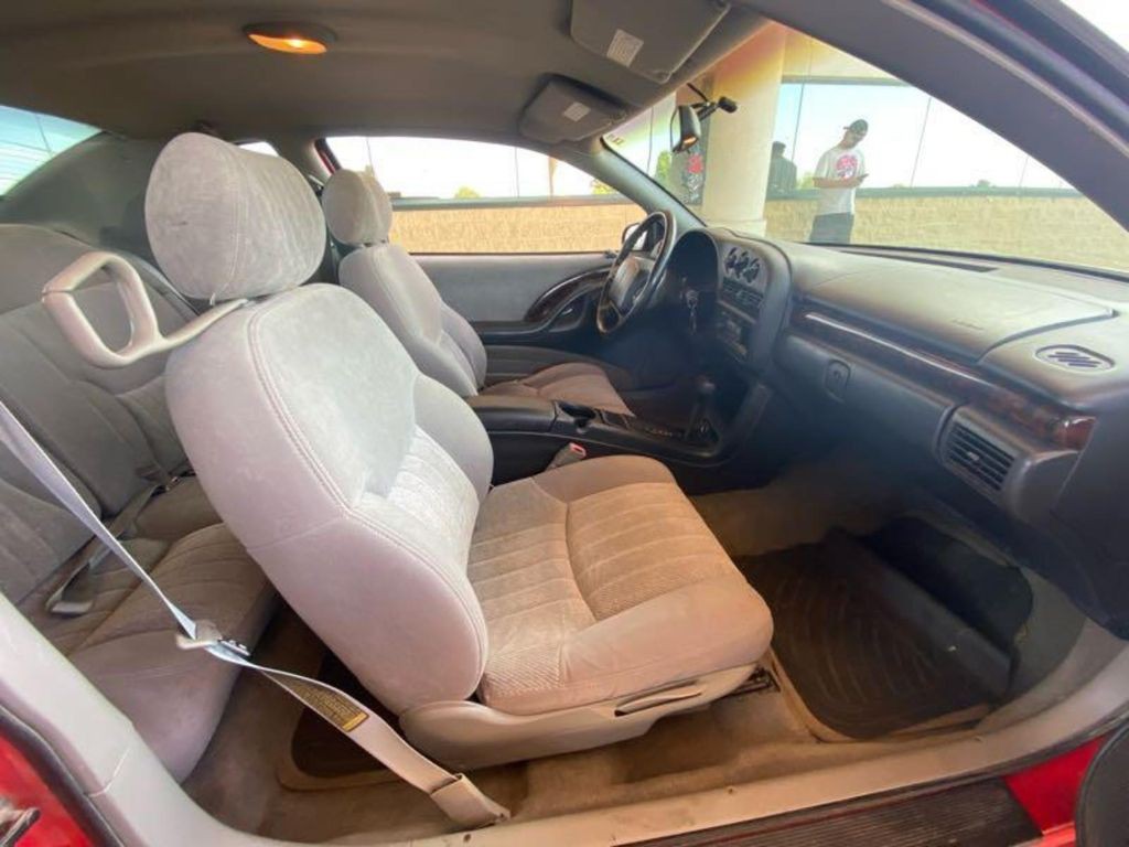 1997 Chevrolet Monte Carlo Image 12