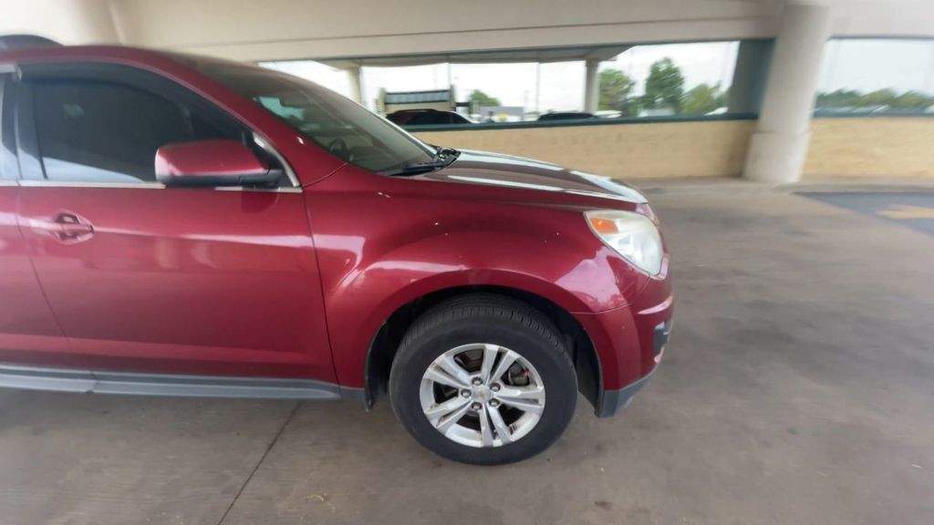 2011 Chevrolet Equinox Image 3