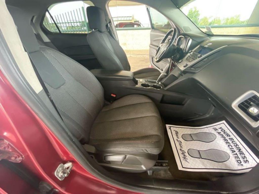 2011 Chevrolet Equinox Image 14
