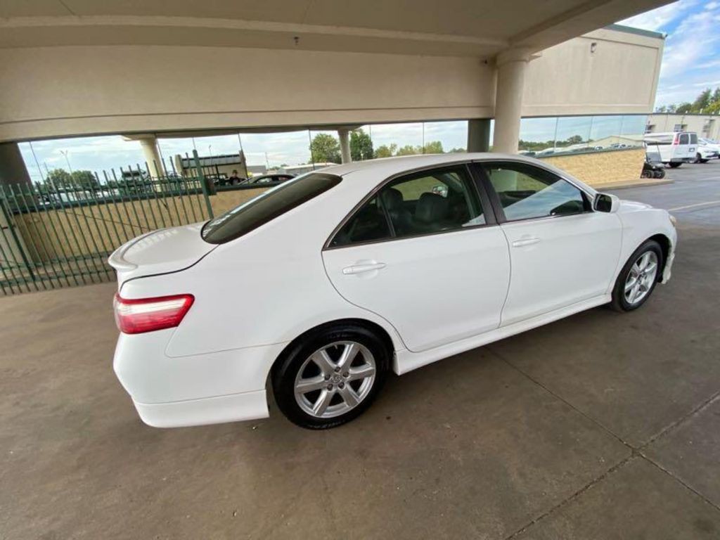 2007 Toyota Camry Image 1