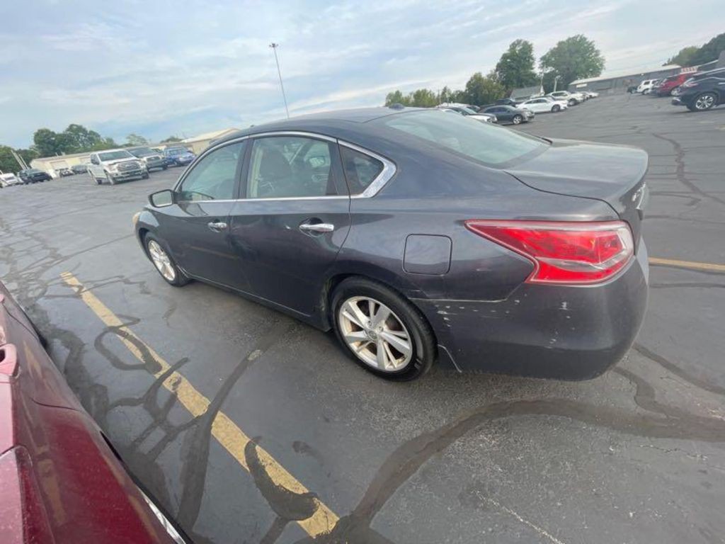2013 Nissan Altima Image 6