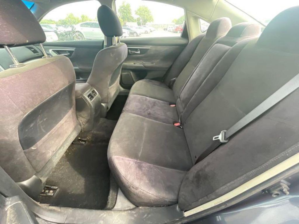 2013 Nissan Altima Image 13