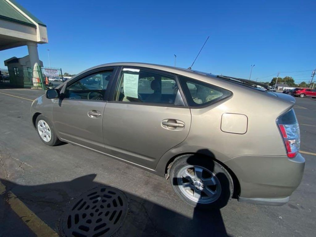 2005 Toyota Prius Image 1