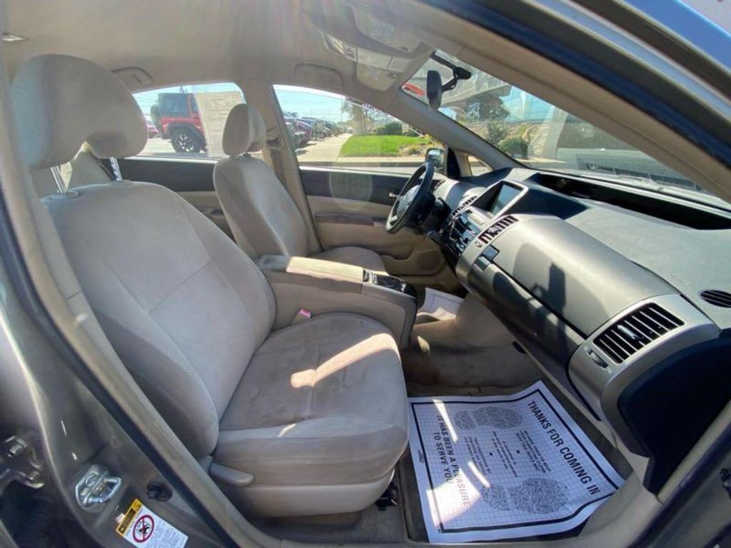 2005 Toyota Prius Image 9