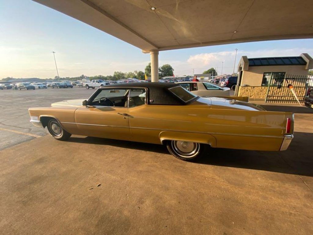 1970 Cadillac DeVille Image 10
