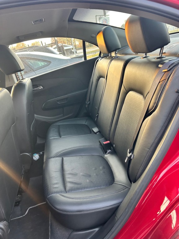 2014 Chevrolet Sonic Image 7