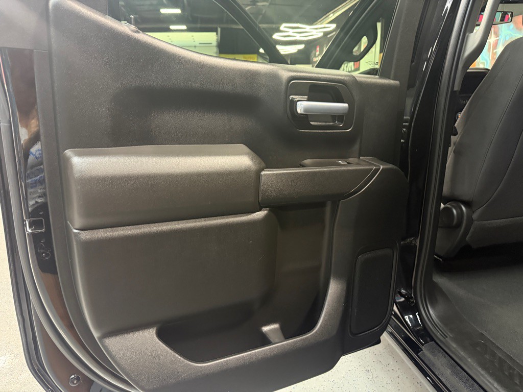 2021 Chevrolet Silverado 1500 Image 17