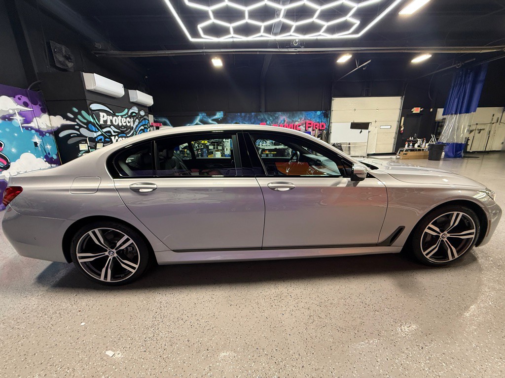 2019 BMW 7 Series Image 8