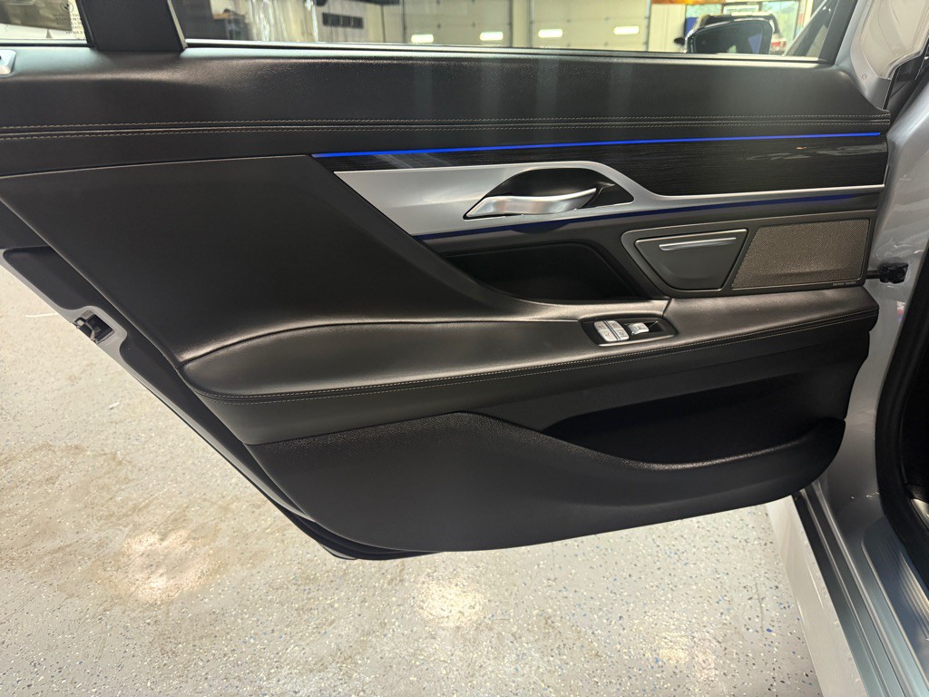 2019 BMW 7 Series Image 18
