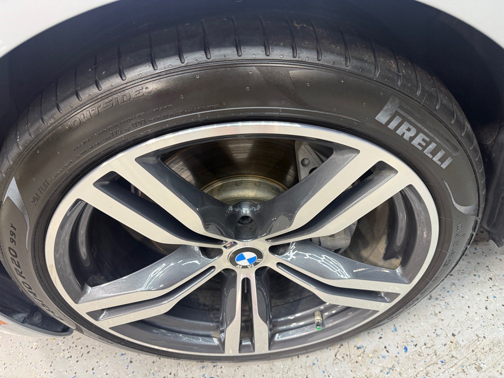 2019 BMW 7 Series Image 25