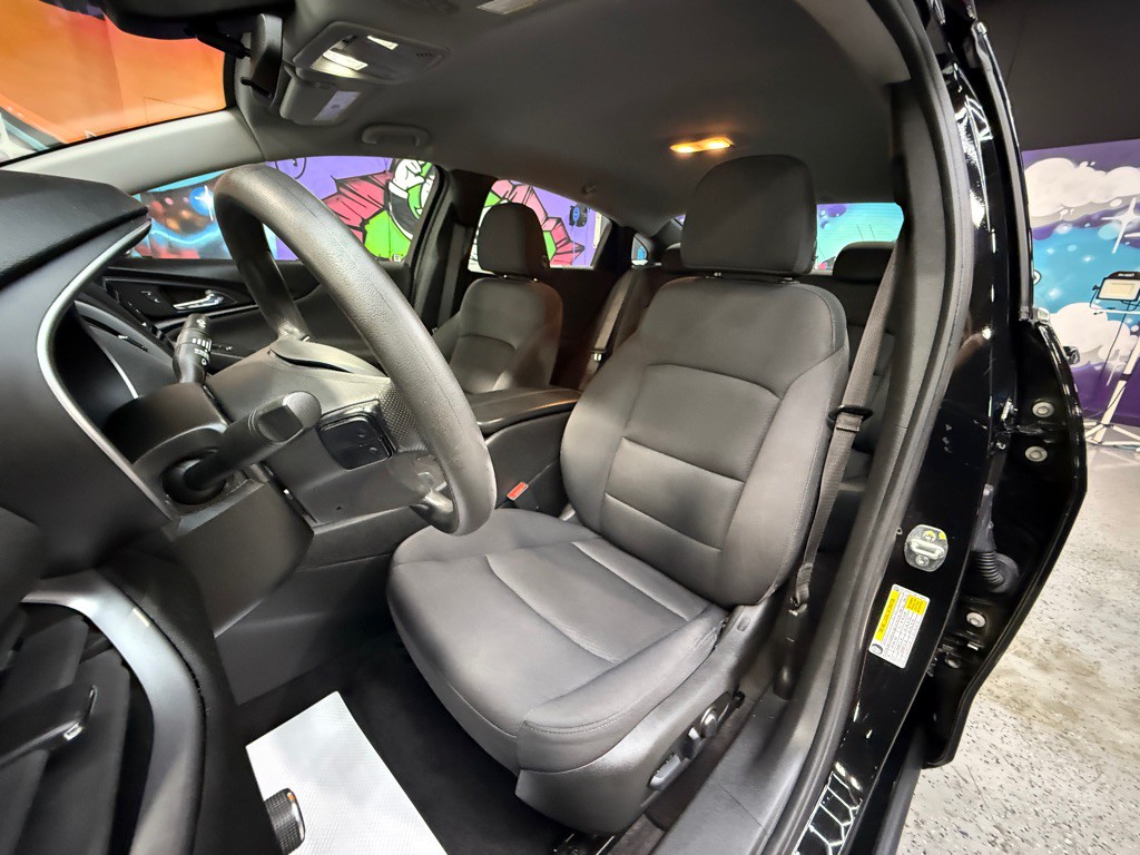 2022 Chevrolet Malibu Image 14