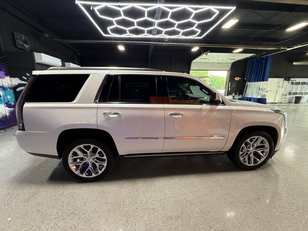 2016 Cadillac Escalade Image 7