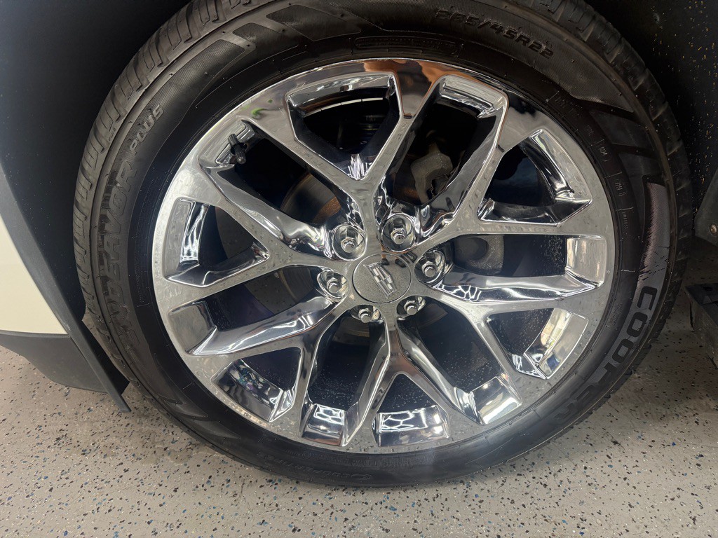2016 Cadillac Escalade Image 24