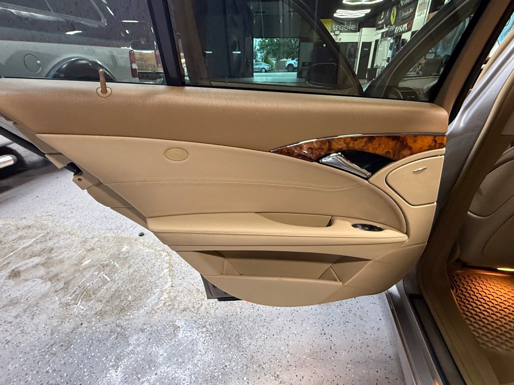 2008 Mercedes-Benz E-Class Image 17