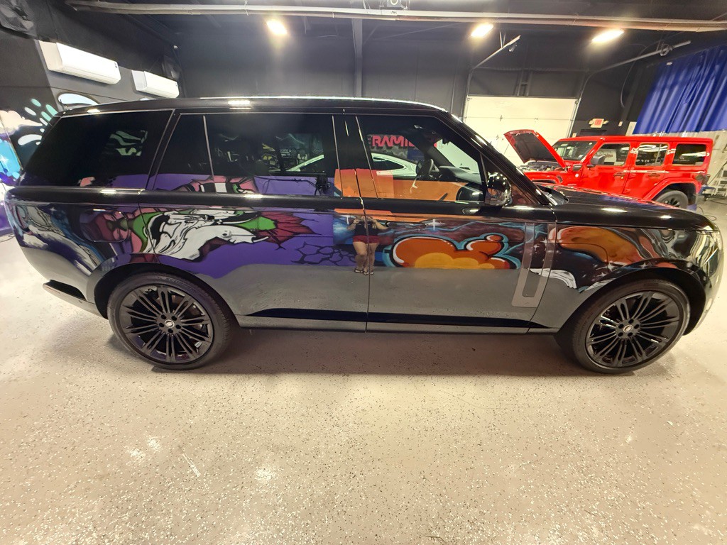 2025 Land Rover Range Rover Image 7