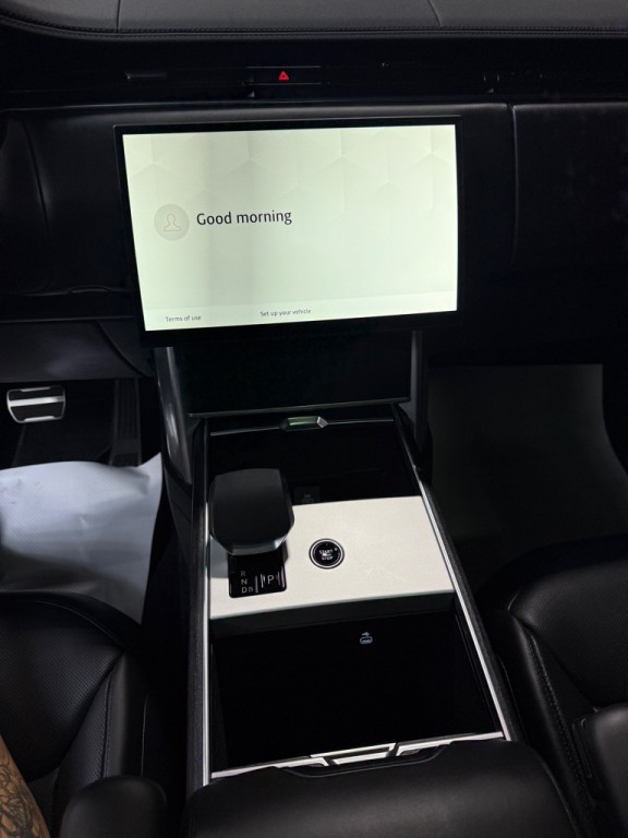2025 Land Rover Range Rover Image 18