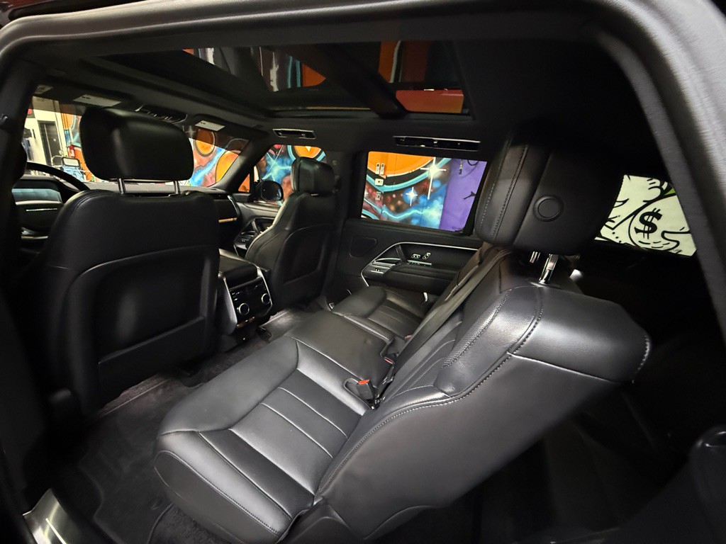 2025 Land Rover Range Rover Image 25
